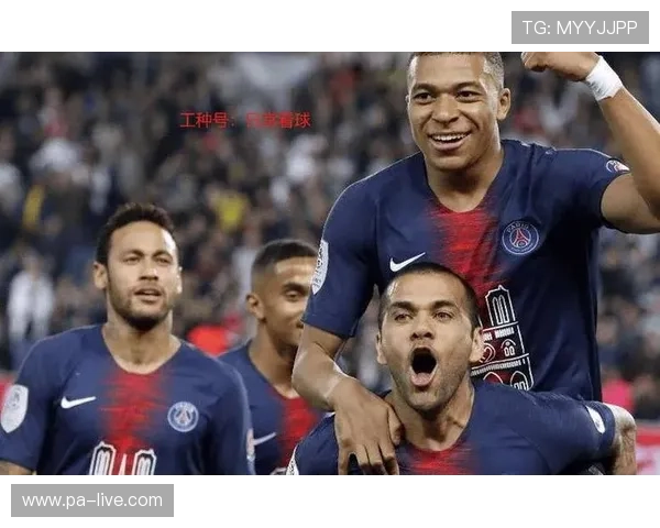 姆巴佩持续高效输出引领球队在激烈赛场稳步迈向关键胜利征程新章